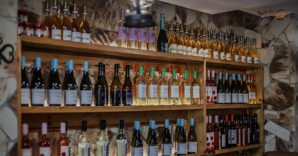 Magyar borok kóstolása étteremben: így tervezzen budapesti vacsorát
